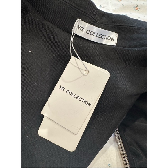 YG Collection Rhinestone Open Back Blazer - Picture 9 of 9